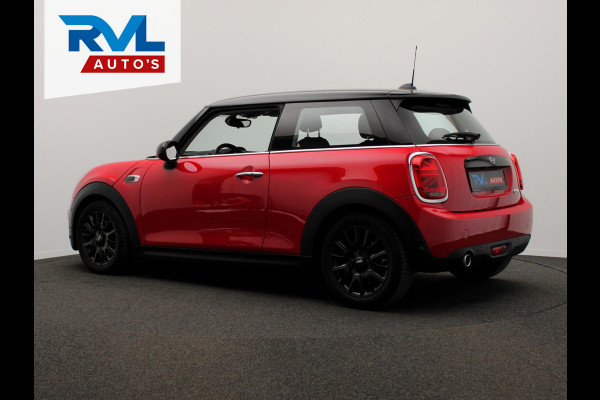 MINI Mini 1.5 Cooper Automaat Carplay Navigatie Camera Climate-control Cruise * Origineel Nederlands *