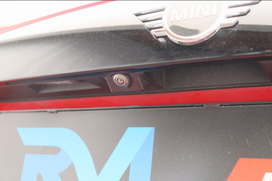 MINI Mini 1.5 Cooper Automaat Carplay Navigatie Camera Climate-control Cruise * Origineel Nederlands *
