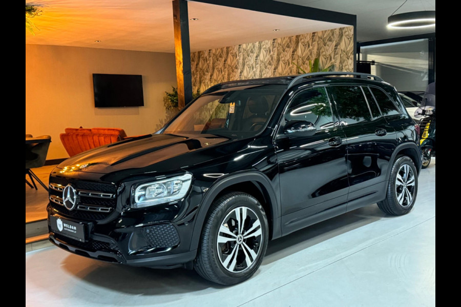 Mercedes-Benz Glb 200 Garantie Trekhaak Pano Leder CarPlay StoelVW PDC Parkeerhulp Sportstand Cruise Navi Clima LED DAB Rijklaar