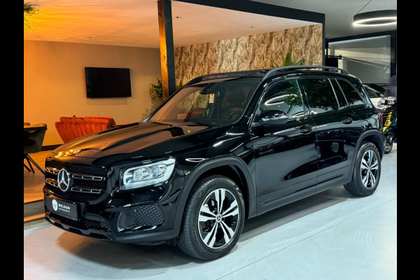 Mercedes-Benz Glb 200 Garantie Trekhaak Pano Leder CarPlay StoelVW PDC Parkeerhulp Sportstand Cruise Navi Clima LED DAB Rijklaar