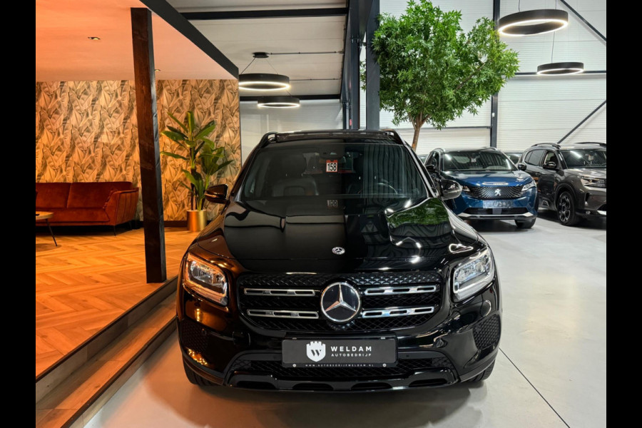 Mercedes-Benz Glb 200 Garantie Trekhaak Pano Leder CarPlay StoelVW PDC Parkeerhulp Sportstand Cruise Navi Clima LED DAB Rijklaar