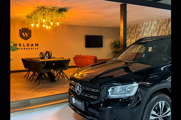 Mercedes-Benz Glb 200 Garantie Trekhaak Pano Leder CarPlay StoelVW PDC Parkeerhulp Sportstand Cruise Navi Clima LED DAB Rijklaar