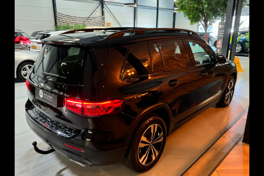 Mercedes-Benz Glb 200 Garantie Trekhaak Pano Leder CarPlay StoelVW PDC Parkeerhulp Sportstand Cruise Navi Clima LED DAB Rijklaar