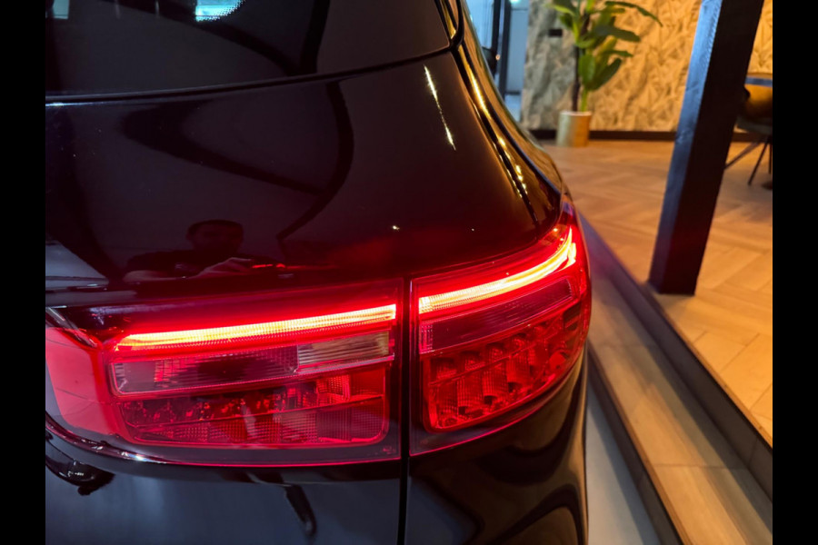 Mercedes-Benz Glb 200 Garantie Trekhaak Pano Leder CarPlay StoelVW PDC Parkeerhulp Sportstand Cruise Navi Clima LED DAB Rijklaar