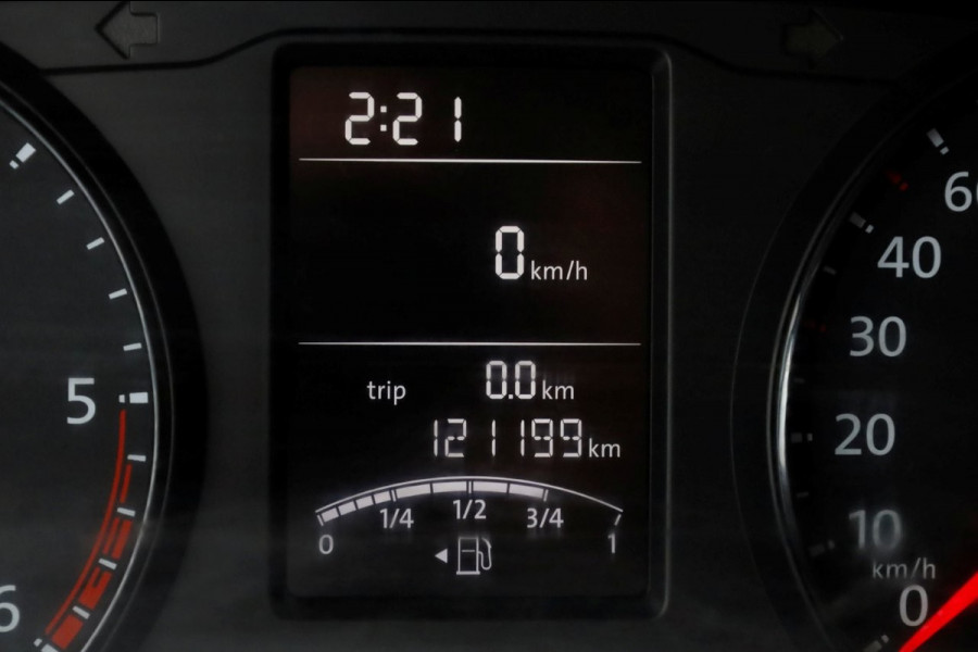 Volkswagen Transporter T6 2.0 TDI 102pk E6 L1H1 Trendline Airco/Imperiaal 06-2018