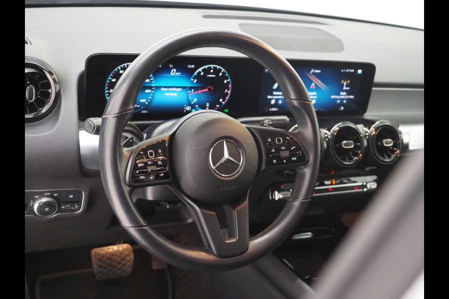 Mercedes-Benz Glb 180 Panamericana | Night | Sidesteps | Widescreen | Camera | DAB | Cruise