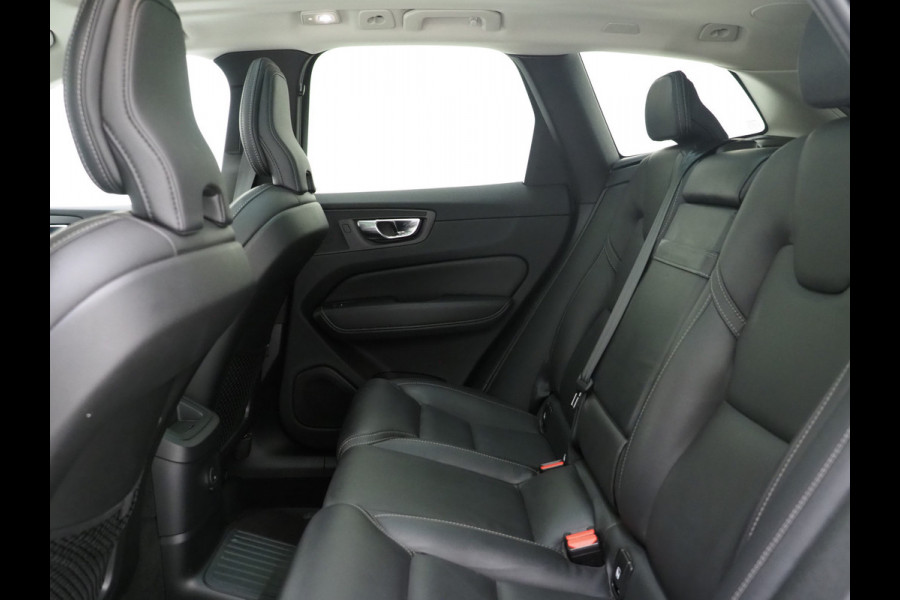 Volvo XC60 2.0 T8 Plug-in hybrid AWD Inscription | Panoramadak | Pilot Assist | Harman/Kardon | 360 | Head Up | Trekhaak