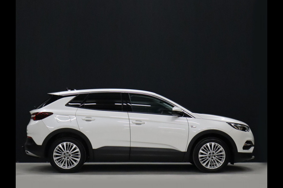 Opel Grandland X 1.2 Turbo Business Executive [PANORAMADAK, TREKHAAK, CRUISE CONTROL, CARPLAY, SENSOREN V+A, DENON AUDIO, CLIMATE CONTROL, ELEKTRISCHE ACHTERKLEP, NAVIGATIE, NIEUWSTAAT]