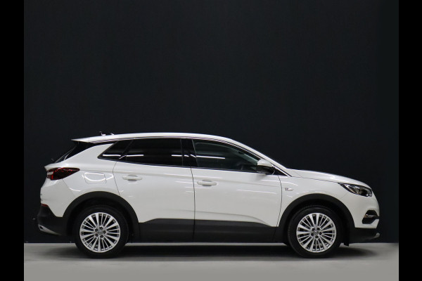 Opel Grandland X 1.2 Turbo Business Executive [PANORAMADAK, TREKHAAK, CRUISE CONTROL, CARPLAY, SENSOREN V+A, DENON AUDIO, CLIMATE CONTROL, ELEKTRISCHE ACHTERKLEP, NAVIGATIE, NIEUWSTAAT]