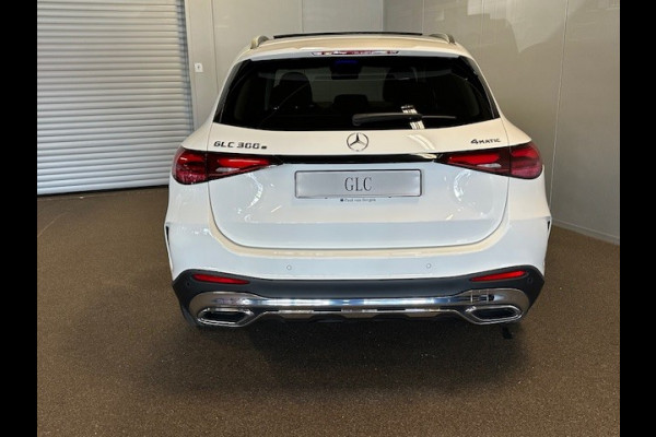 Mercedes-Benz GLC 300e 4 Matic AMG STYLING-PANORAMADAK-MEMORY-TREKHAAK-CAMERA-ZEER COMPLEET