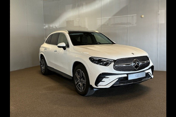 Mercedes-Benz GLC 300e 4 Matic AMG STYLING-PANORAMADAK-MEMORY-TREKHAAK-CAMERA-ZEER COMPLEET
