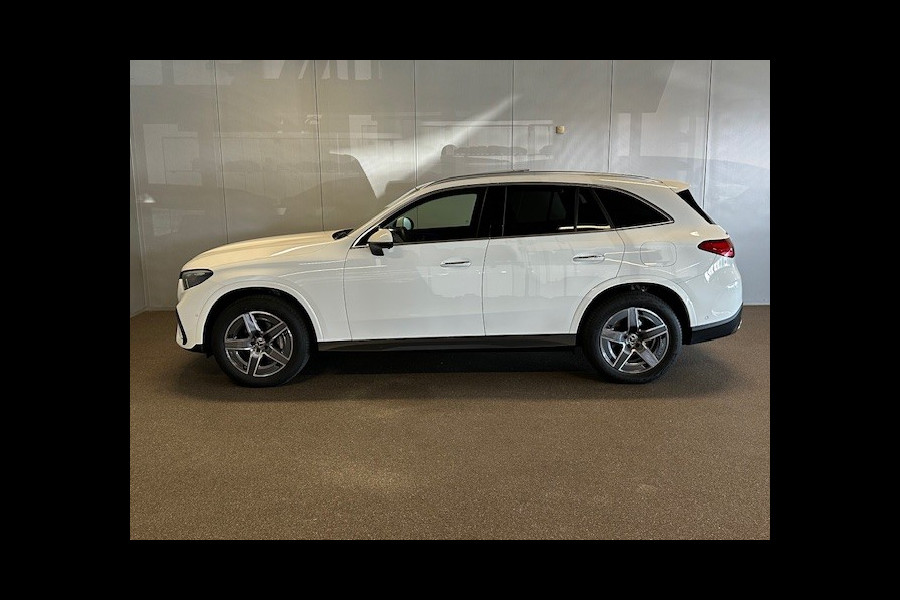 Mercedes-Benz GLC 300e 4 Matic AMG STYLING-PANORAMADAK-MEMORY-TREKHAAK-CAMERA-ZEER COMPLEET