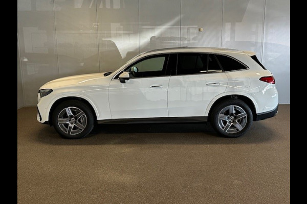 Mercedes-Benz GLC 300e 4 Matic AMG STYLING-PANORAMADAK-MEMORY-TREKHAAK-CAMERA-ZEER COMPLEET
