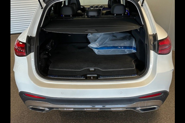 Mercedes-Benz GLC 300e 4 Matic AMG STYLING-PANORAMADAK-MEMORY-TREKHAAK-CAMERA-ZEER COMPLEET