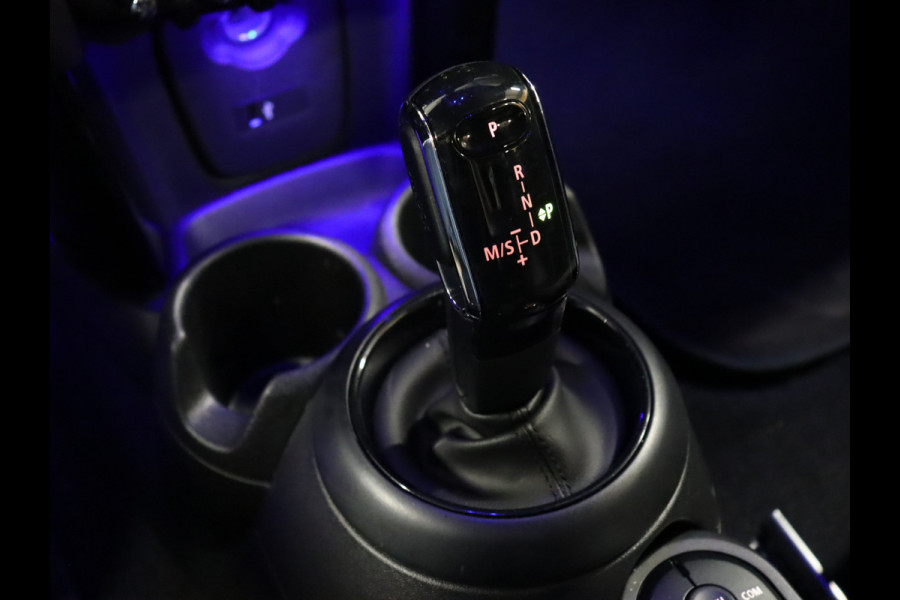 MINI Mini 1.5 Cooper Chili [CRUISE CONTROL, SFEERVERLICHTING, PDC V+A BLUETOOH, STOELVERWARMING, CLIMATE CONTROL, UNION JACK ACHERLAMPEN, VOL LEDER, NAVIGATIE, NIEUWSTAAT]