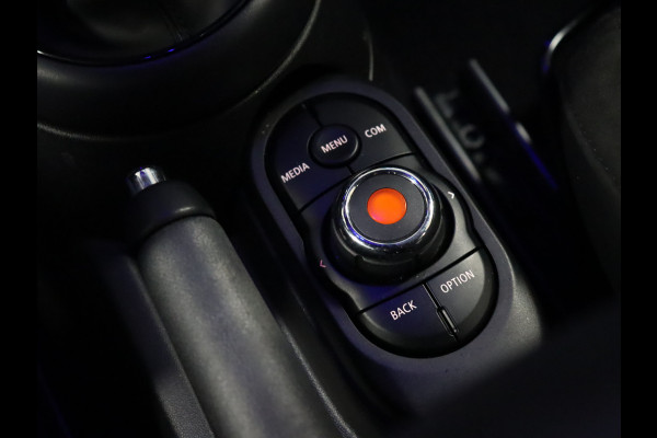 MINI Mini 1.5 Cooper Chili [CRUISE CONTROL, SFEERVERLICHTING, PDC V+A BLUETOOH, STOELVERWARMING, CLIMATE CONTROL, UNION JACK ACHERLAMPEN, VOL LEDER, NAVIGATIE, NIEUWSTAAT]