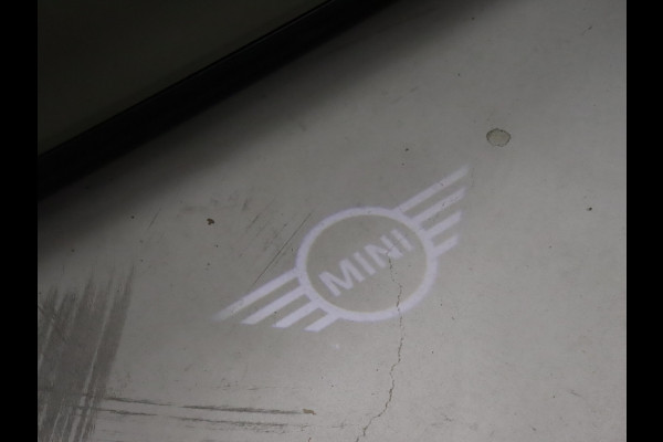 MINI Mini 1.5 Cooper Chili [CRUISE CONTROL, SFEERVERLICHTING, PDC V+A BLUETOOH, STOELVERWARMING, CLIMATE CONTROL, UNION JACK ACHERLAMPEN, VOL LEDER, NAVIGATIE, NIEUWSTAAT]