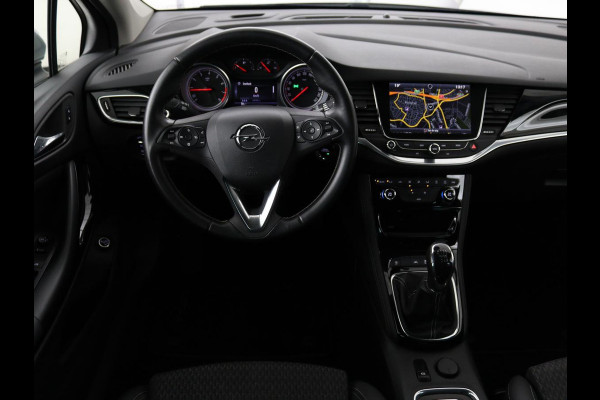 Opel Astra Sports Tourer 1.4 Innovation | Trekhaak | Apple Carplay | Achteruitrijcamera | Cruise Control | Navigatie | Dodehoek Detectie | DAB | LMV