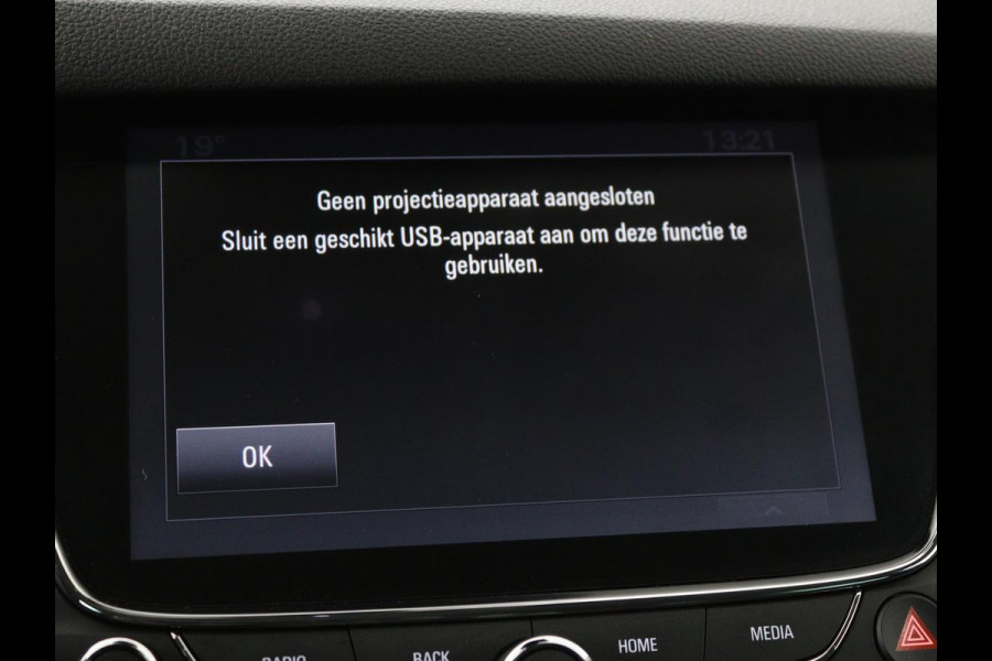Opel Astra Sports Tourer 1.4 Innovation | Trekhaak | Apple Carplay | Achteruitrijcamera | Cruise Control | Navigatie | Dodehoek Detectie | DAB | LMV