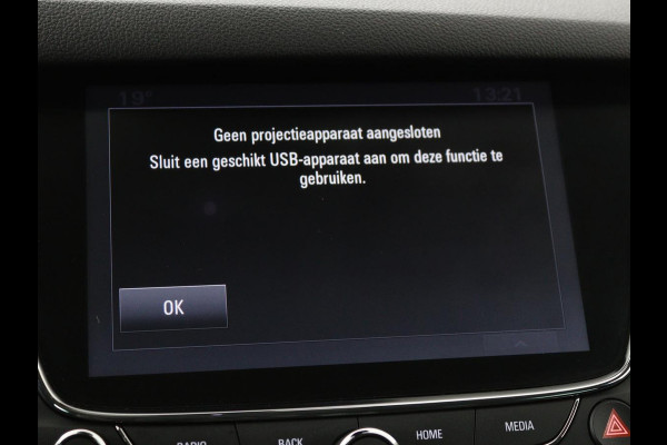Opel Astra Sports Tourer 1.4 Innovation | Trekhaak | Apple Carplay | Achteruitrijcamera | Cruise Control | Navigatie | Dodehoek Detectie | DAB | LMV
