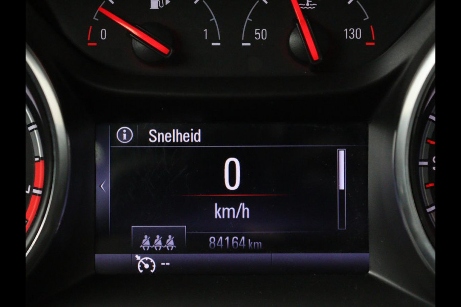 Opel Astra Sports Tourer 1.4 Innovation | Trekhaak | Apple Carplay | Achteruitrijcamera | Cruise Control | Navigatie | Dodehoek Detectie | DAB | LMV