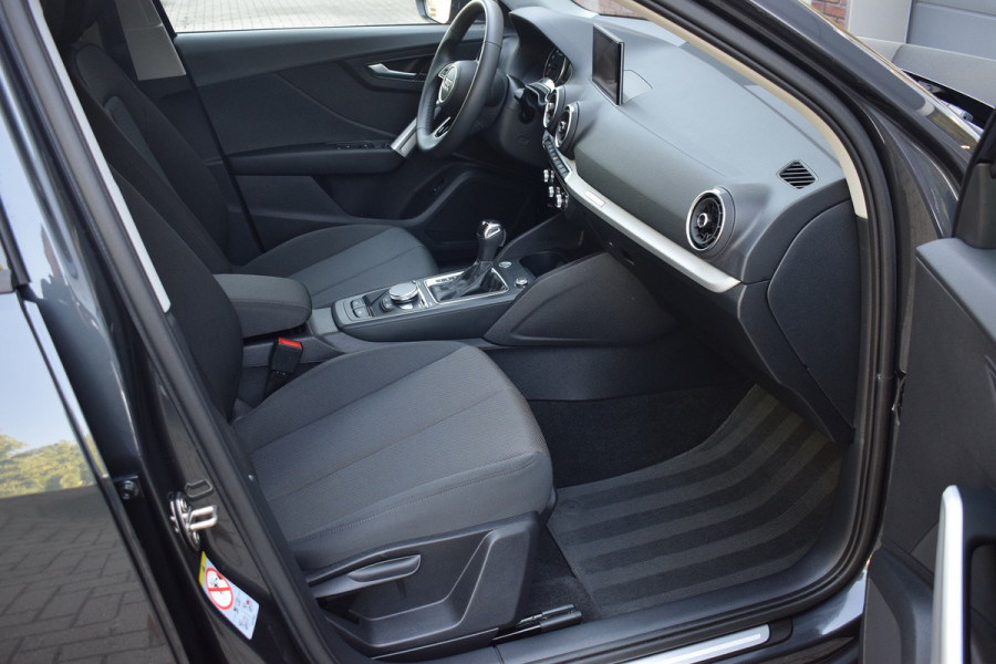 Audi Q2 35 TFSI 150pk S-tronic | Camera | Keyless | Carplay