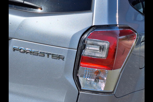 Subaru Forester 2.0 Premium | Leder | Trekhaak 2000 Kg | Schuifdak | (occasion)