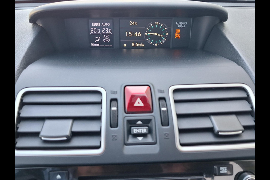 Subaru Forester 2.0 Premium | Leder | Trekhaak 2000 Kg | Schuifdak | (occasion)