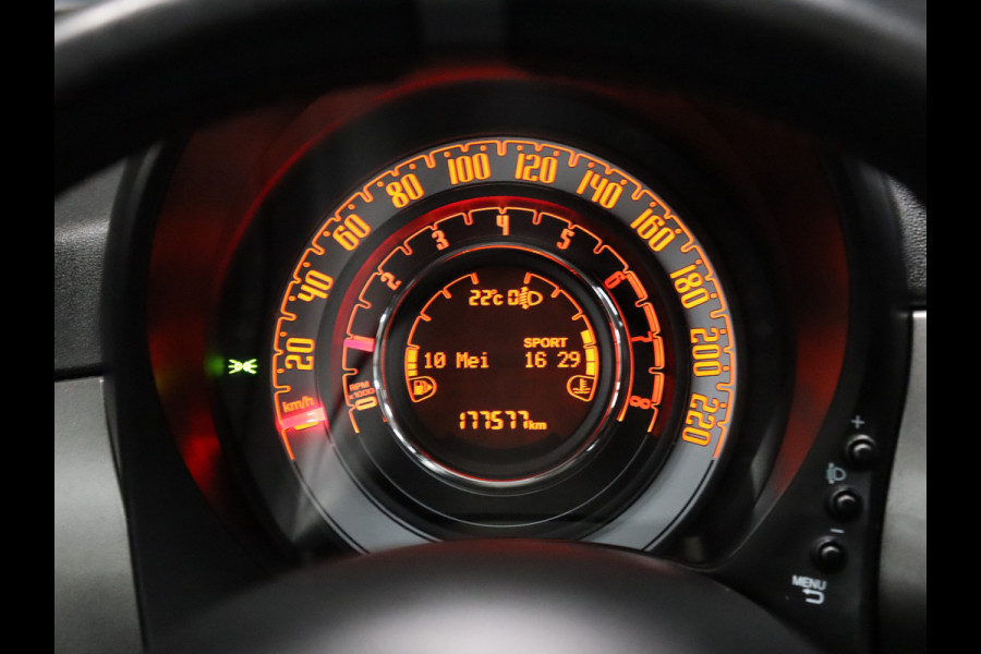 Fiat 500 0.9 TwinAir Turbo Sport [CAMERA, PANORAMADAK, CRUISE CONTROL, MULTIFUNCTIONEEL STUURWIEL, NAVIGATIE, NIEUWSTAAT]