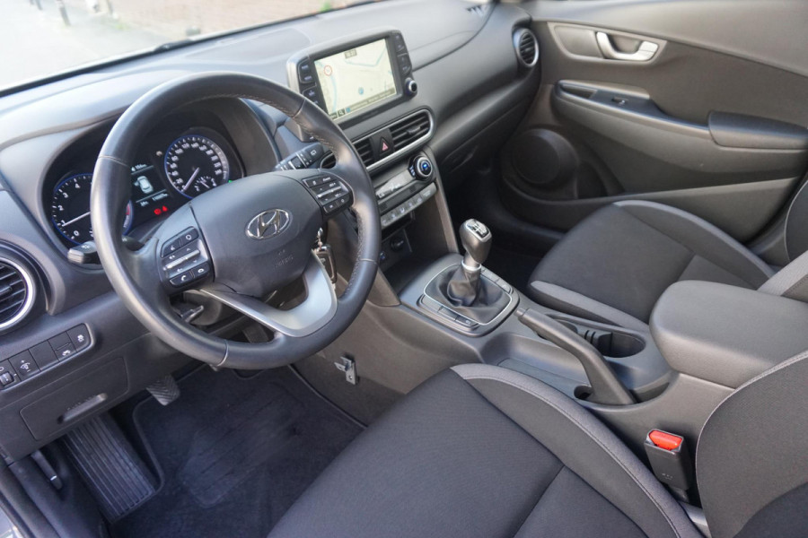 Hyundai Kona 1.0 T-GDI 120PK/Navigatie/LED/ECC/Cruisecontrol/ Rijklaarprijs Incl. Garantie.