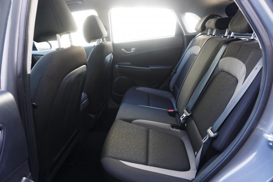 Hyundai Kona 1.0 T-GDI 120PK/Navigatie/LED/ECC/Cruisecontrol/ Rijklaarprijs Incl. Garantie.