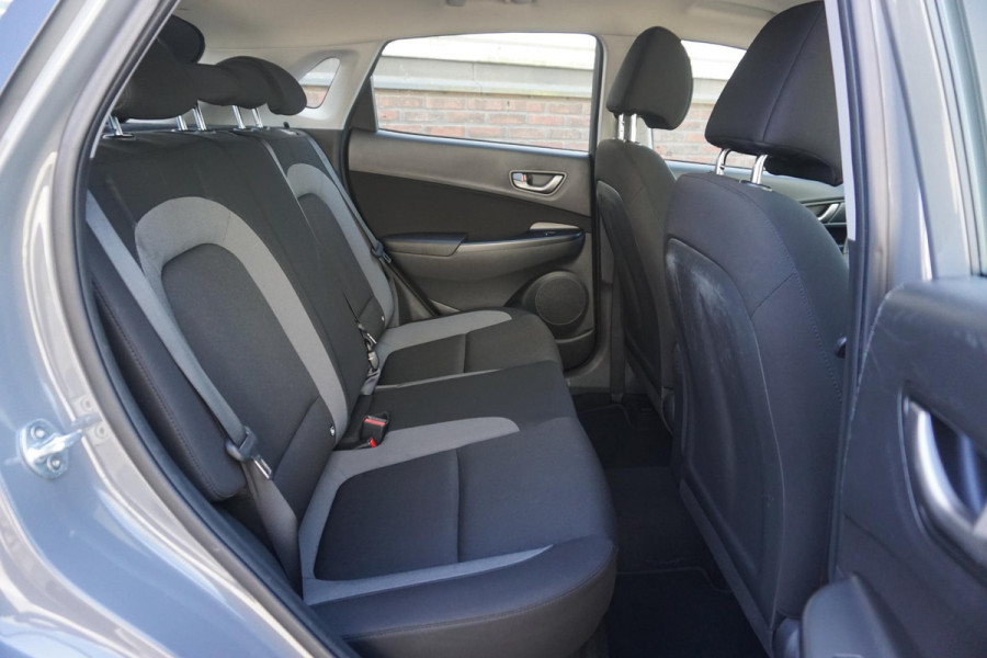 Hyundai Kona 1.0 T-GDI 120PK/Navigatie/LED/ECC/Cruisecontrol/ Rijklaarprijs Incl. Garantie.