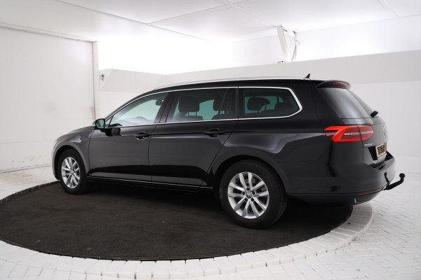 Volkswagen Passat Variant 1.6 TDI Comfortline Business Automaat, Navigatie, Climate, Trekhaak,