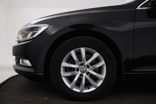 Volkswagen Passat Variant 1.6 TDI Comfortline Business Automaat, Navigatie, Climate, Trekhaak,