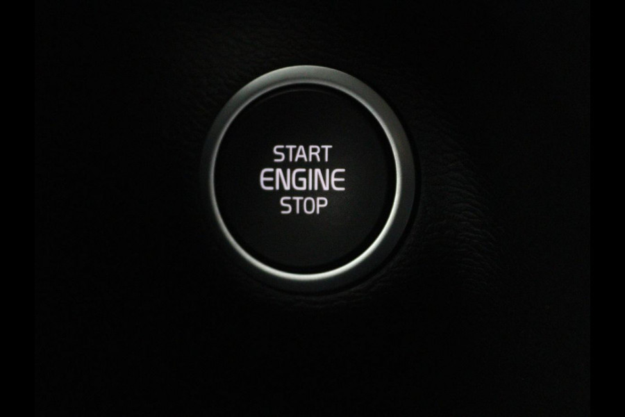Volvo XC40 1.5 T4 Recharge Inscription | Trekhaak | Apple Carplay | Cruise Control Adaptief | Grootlichtassistent | keyless entry | DAB | LMV 19