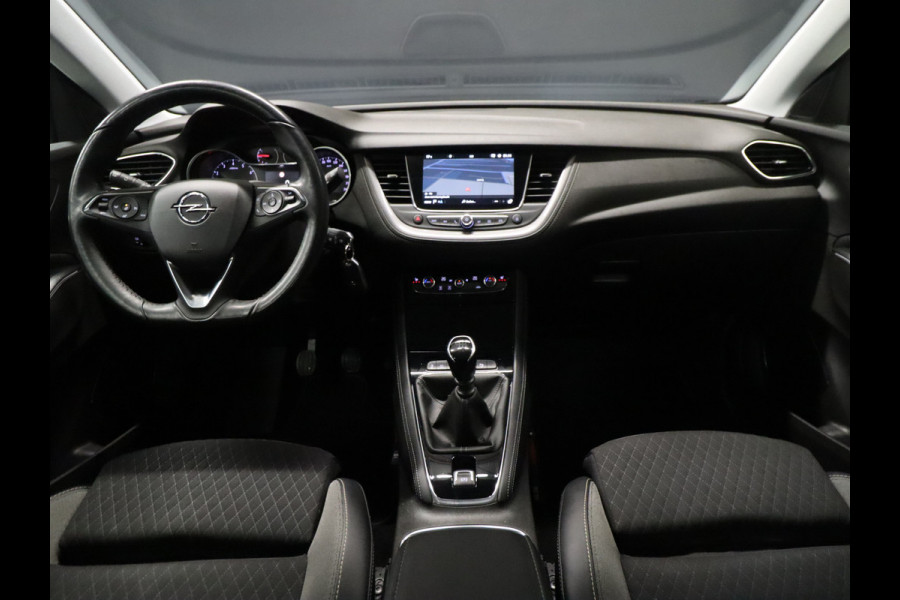 Opel Grandland X 1.2 Turbo Business Elegance [CARPLAY, CRUISE CONTROL, CAMERA, TREKHAAK, STUUR EN STOEL VERWARMING, DENON GELUIDSINSTALLATIE, NAVIGATIE, NIEUWSTAAT]