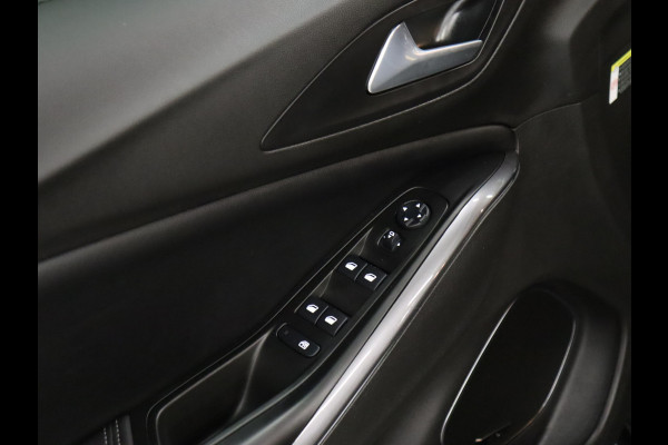 Opel Grandland X 1.2 Turbo Business Elegance [CARPLAY, CRUISE CONTROL, CAMERA, TREKHAAK, STUUR EN STOEL VERWARMING, DENON GELUIDSINSTALLATIE, NAVIGATIE, NIEUWSTAAT]