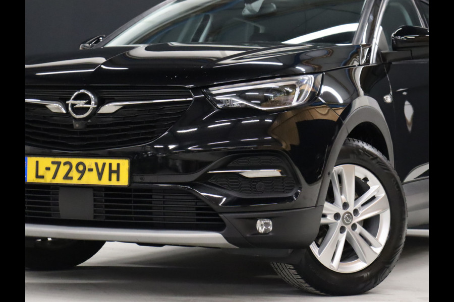 Opel Grandland X 1.2 Turbo Business Elegance [CARPLAY, CRUISE CONTROL, CAMERA, TREKHAAK, STUUR EN STOEL VERWARMING, DENON GELUIDSINSTALLATIE, NAVIGATIE, NIEUWSTAAT]