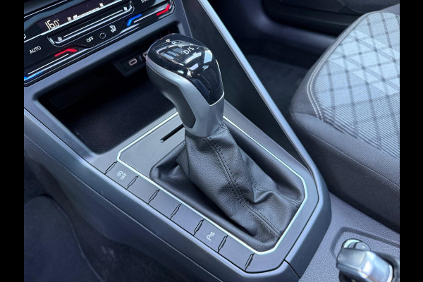 Volkswagen Polo 1.0 TSI R-Line Business - Automaat - Navi - Panoramadak - Virt.Cockpit - Climate