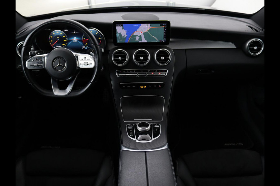Mercedes-Benz C-Klasse Estate 200 d Business Solution AMG | Trekhaak | AMG-styling | Achteruitrijcamera | Navi | Cruise Control | Stoelverwarming | LMV 18