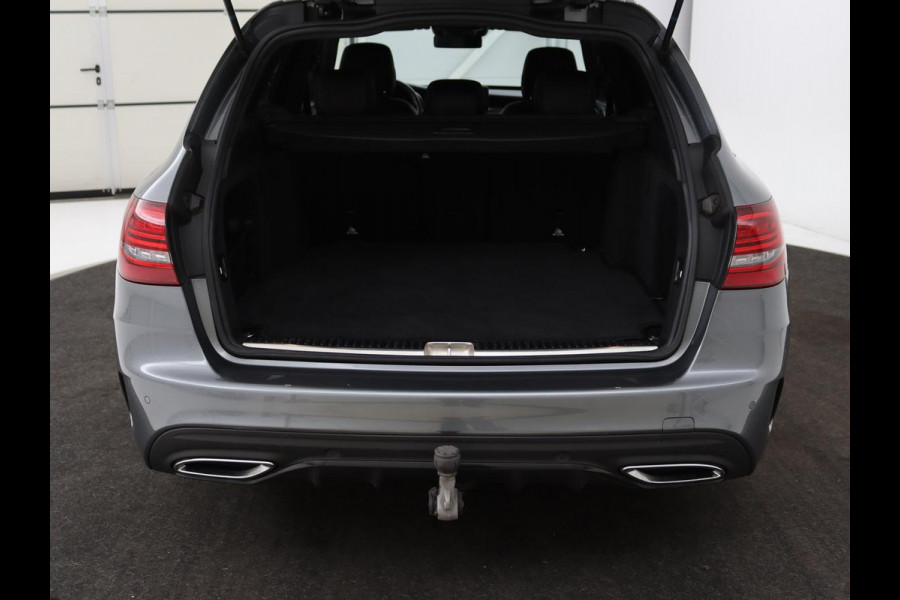 Mercedes-Benz C-Klasse Estate 200 d Business Solution AMG | Trekhaak | AMG-styling | Achteruitrijcamera | Navi | Cruise Control | Stoelverwarming | LMV 18