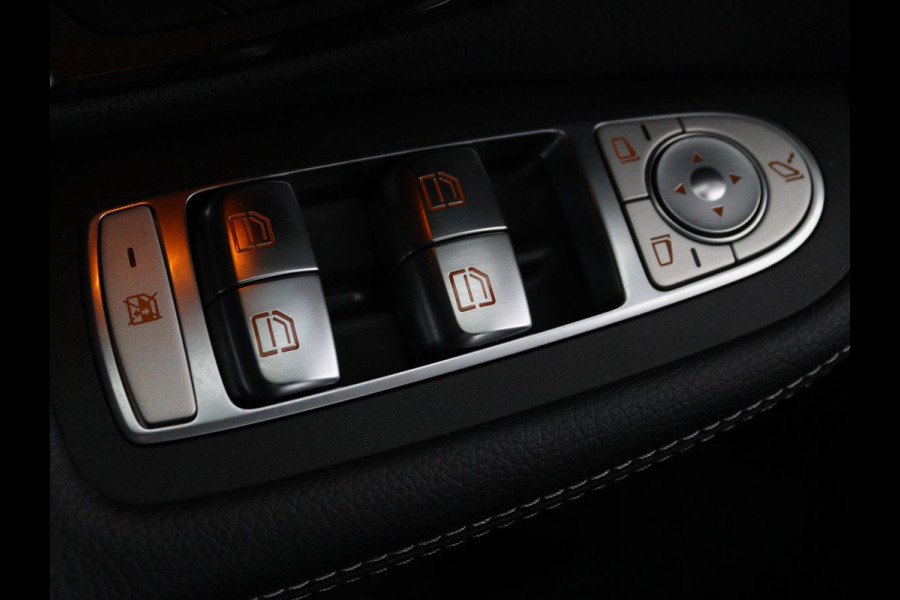 Mercedes-Benz C-Klasse Estate 200 d Business Solution AMG | Trekhaak | AMG-styling | Achteruitrijcamera | Navi | Cruise Control | Stoelverwarming | LMV 18