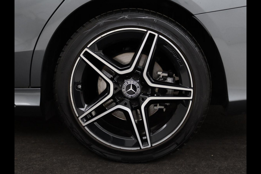 Mercedes-Benz C-Klasse Estate 200 d Business Solution AMG | Trekhaak | AMG-styling | Achteruitrijcamera | Navi | Cruise Control | Stoelverwarming | LMV 18