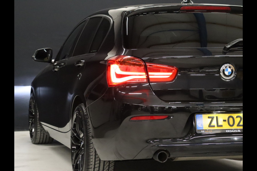 BMW 1-serie 118i Sport Line [CRUISE CONTROL, CLIMATE CONTROL, HALF LEDER, BMW LED KOPLAMPEN, PDC ACHTER, BLUETOOTH TELEFOONVERBINDING, NAVIGATIE, NIEUWSTAAT]