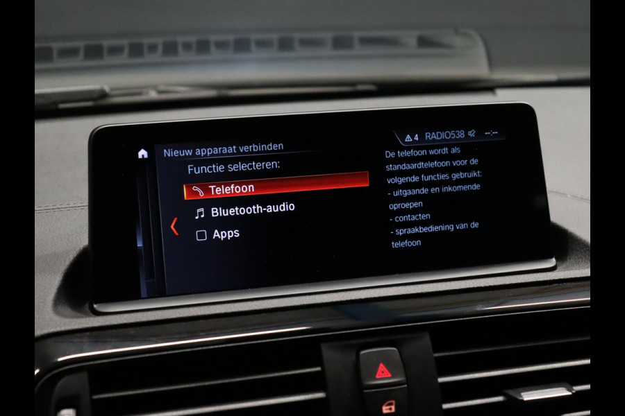 BMW 1-serie 118i Sport Line [CRUISE CONTROL, CLIMATE CONTROL, HALF LEDER, BMW LED KOPLAMPEN, PDC ACHTER, BLUETOOTH TELEFOONVERBINDING, NAVIGATIE, NIEUWSTAAT]