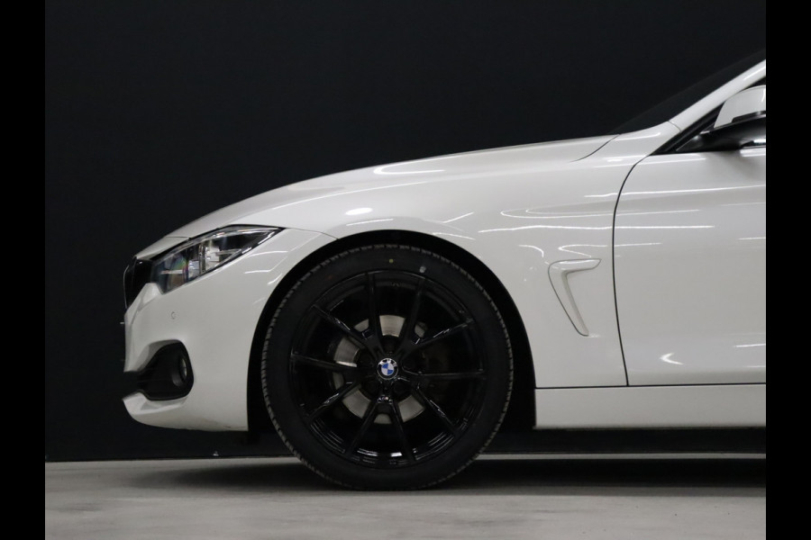 BMW 4 Serie Gran Coupé 420i High Executive [CARPLAY, PDC V+A, ELEK.. ACHTERKLEP, HARMAN KARDON AUDIOINSTALLATIE, STUUR EN STOELVERWARMING,  TREKHAAK, VOL LEDER, NAVIGATIE, NIEUWSTAAT]