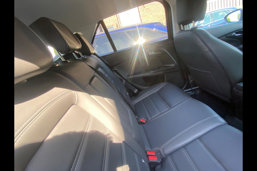 Fiat Tipo Stationwagon 1.6 MultiJet AIRCO/LEDER/NAVI/CRUISE/PDC