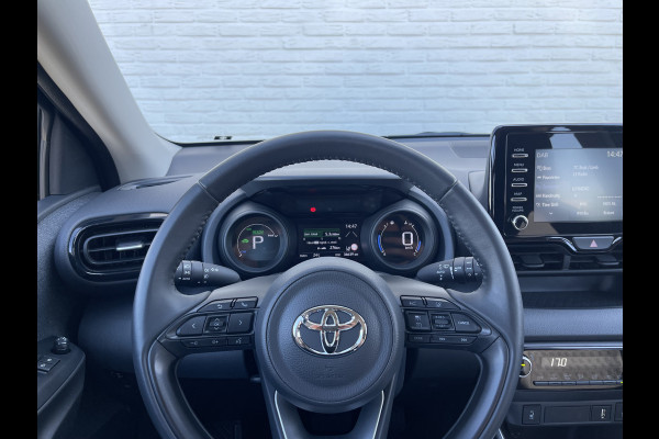 Toyota Yaris 1.5 Hybrid Team D | ACC | Carplay | Camera | LED