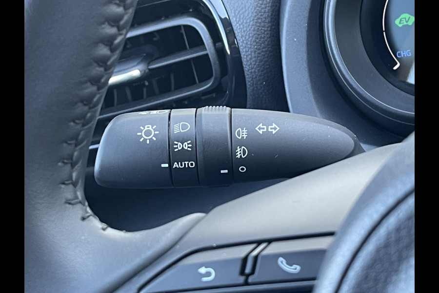Toyota Yaris 1.5 Hybrid Team D | ACC | Carplay | Camera | LED