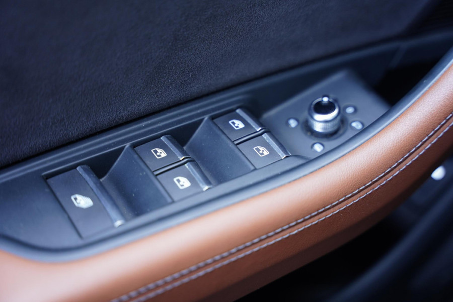 Audi A5 Cabriolet 2.0 TFSI quattro Bruin Leder Sportuitlaat B&O